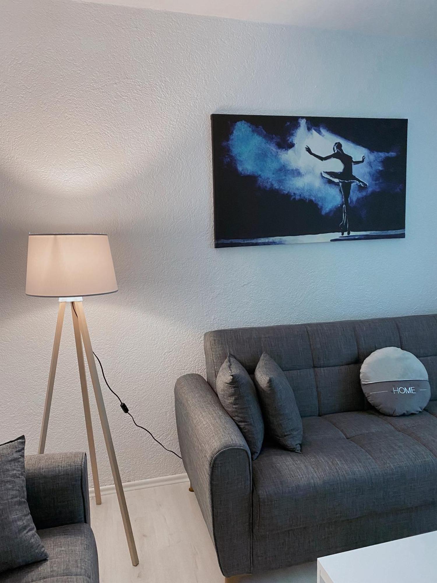 Hotspot Apartments - City Center Prishtine Bagian luar foto